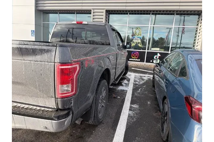 $16757 : Ford F-150 2015 4x4 XLT 4dr image 6