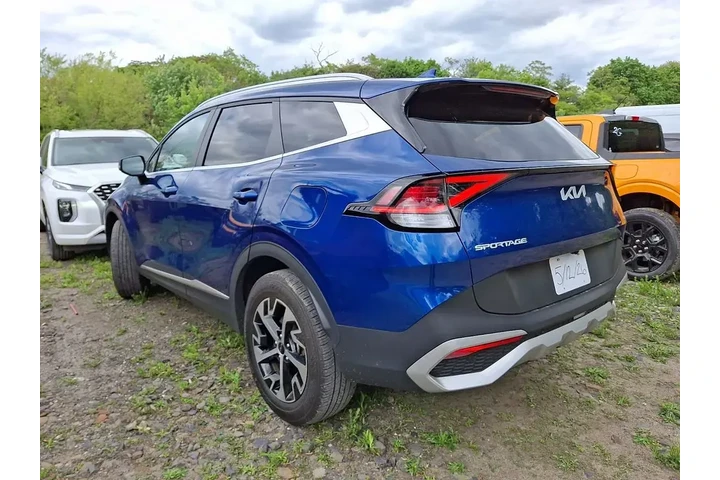 $28243 : Kia Sportage 2024 AWD EX 4dr image 5