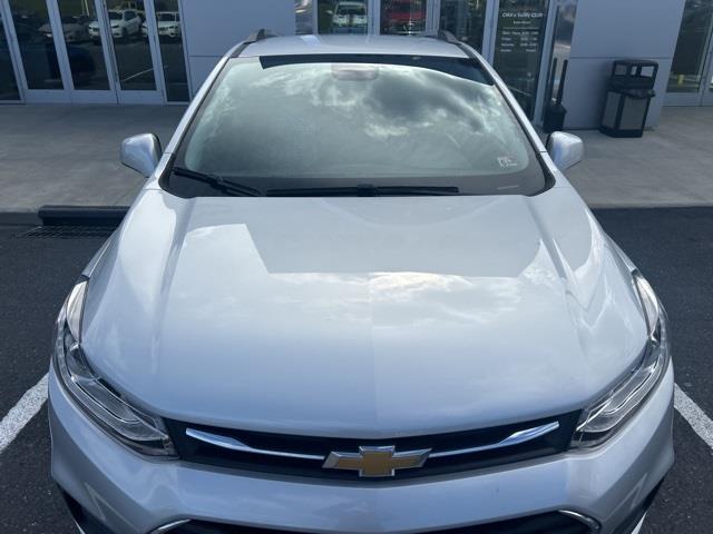 $18498 : PRE-OWNED 2020 CHEVROLET TRAX image 10