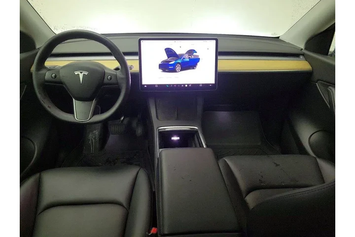 $28998 : Tesla Model Y 2022 AWD Long image 9