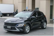 $17587 : Hyundai KONA 2022 AWD SEL 4d thumbnail