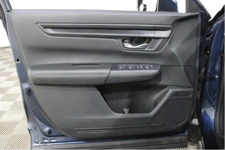 $34998 : Honda CR-V 2025 EX 4dr SUV image 6