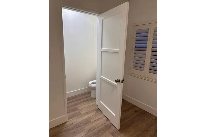 $2175 : 2bed 1bath home for rent in LA image 5