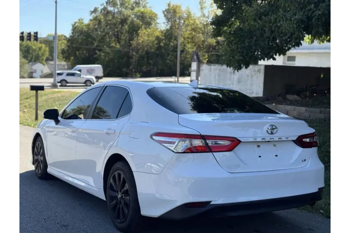 $17999 : 2020 Camry LE image 5