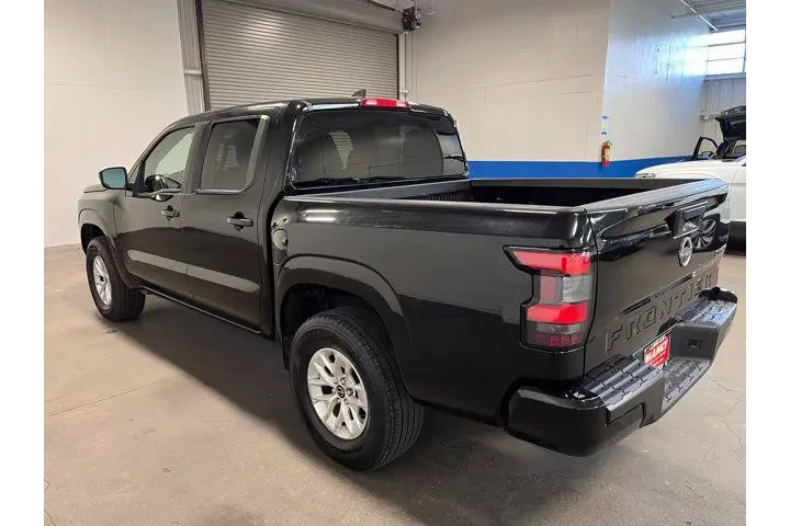 $30852 : Nissan Frontier 2024 4x4 S 4 image 5