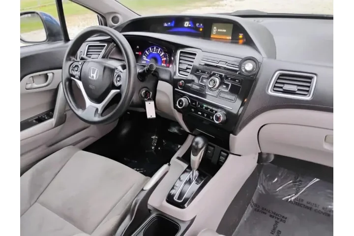 $9995 : 2013 Civic LX image 8