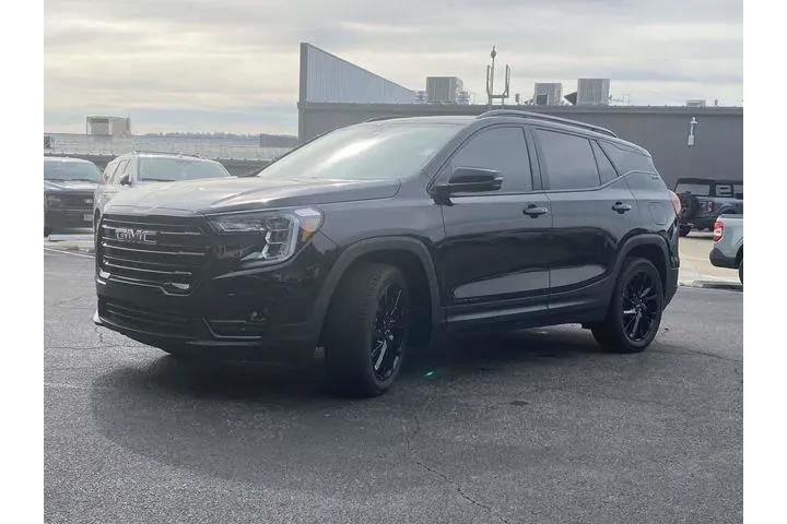 $25990 : GMC Terrain 2023 SLT 4dr SUV image 8