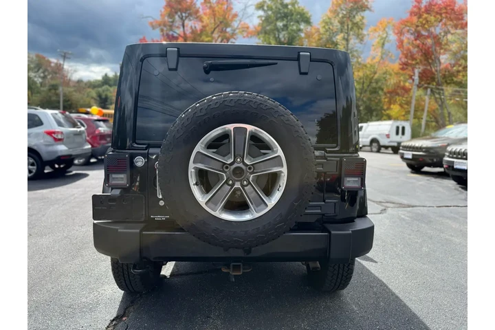 $21999 : 2016 Wrangler Unlimited SAHARA image 6