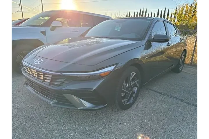 $19995 : Hyundai ELANTRA 2024 SEL 4dr image 3