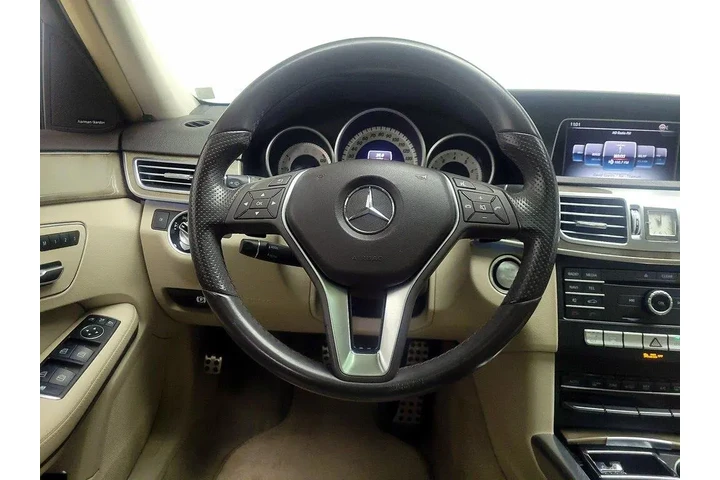 $23998 : Mercedes-Benz E-Class 2016 E image 10