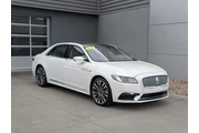 $25987 : Lincoln Continental 2018 Res thumbnail