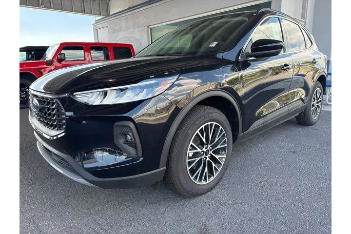 $29986 : Ford Escape Plug-In Hybrid 2 image 2