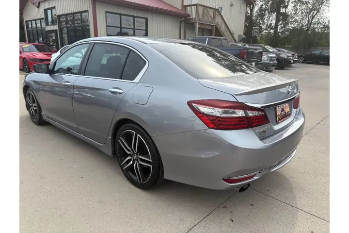 $11950 : 2017 Accord Sport Special Edi image 7