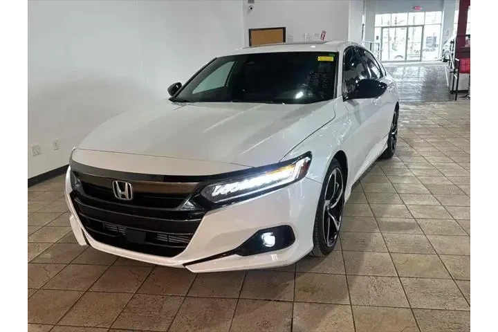 $22995 : Honda Accord 2021 Sport 4dr image 1