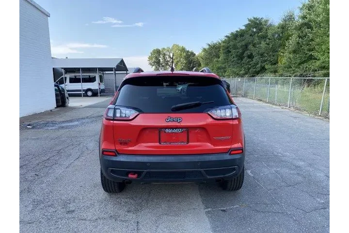 $11998 : Jeep Cherokee 2019 4x4 Trail image 3