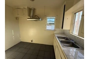 $1600 : Apartmento de Renta thumbnail