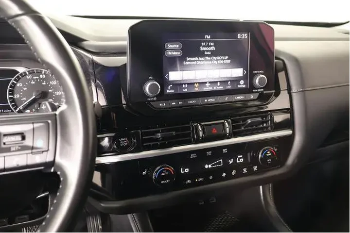 $31410 : Nissan Pathfinder 2025 SV 4d image 5