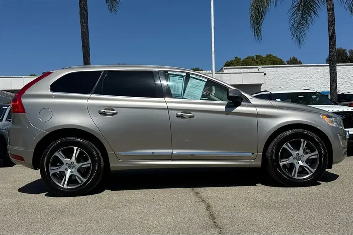 $12999 : Volvo XC60 2015 T6 Drive-E 4 image 2