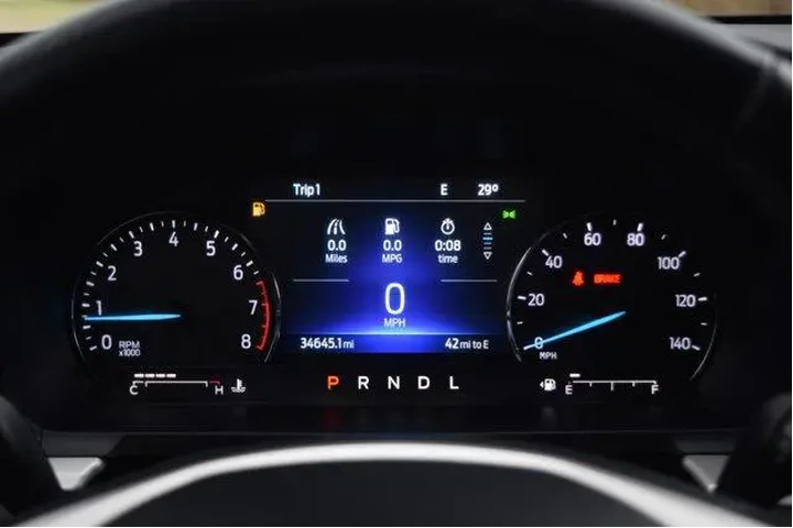 $28000 : Ford Explorer 2022 AWD XLT 4 image 3