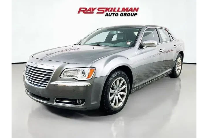 $7975 : Chrysler 300 2011 Limited 4d image 3