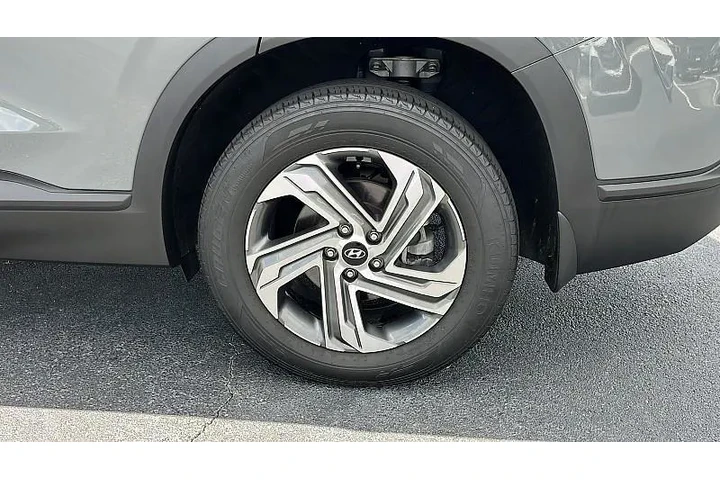 $25350 : Hyundai SANTA FE 2023 SE 4dr image 10