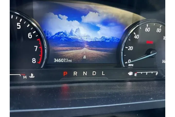 $30000 : Ford Explorer 2023 AWD XLT 4 image 4