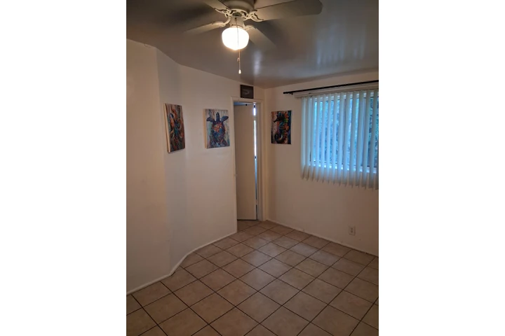 $650 : Recamara image 4