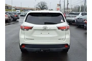 $16483 : Toyota Highlander 2016 AWD X thumbnail