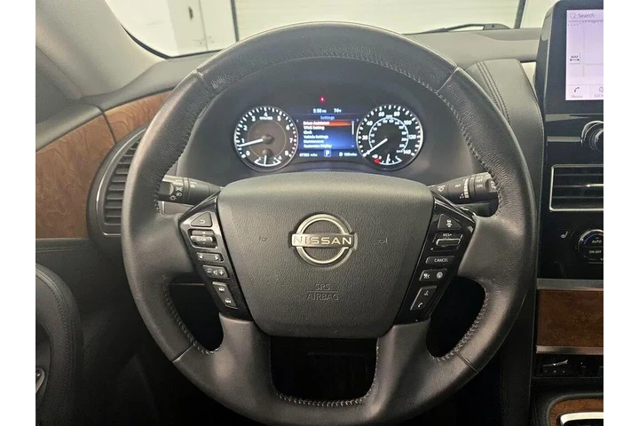 $30998 : Nissan Armada 2021 4x2 SL 4d image 10