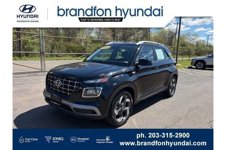 $18495 : Hyundai VENUE 2023 SEL 4dr C image 3