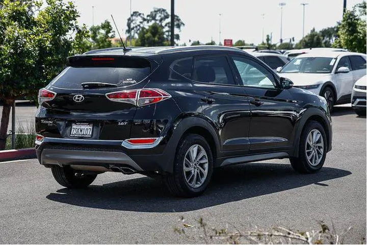 $12222 : Hyundai TUCSON 2016 Eco 4dr image 5