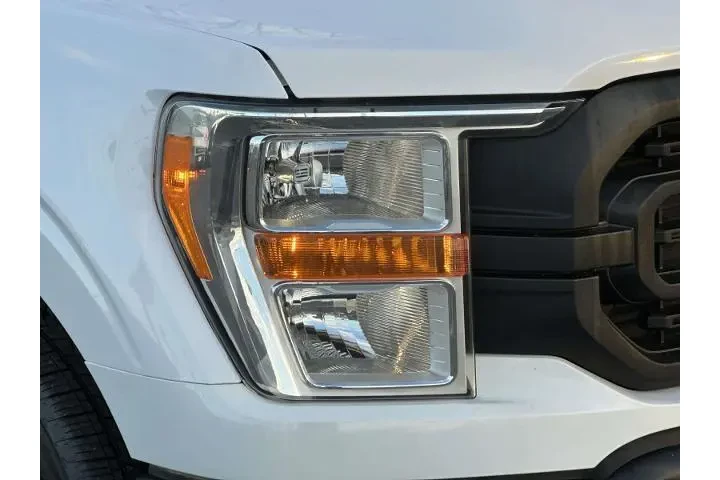 $25534 : Ford F-150 2021 4x2 XL 4dr S image 8