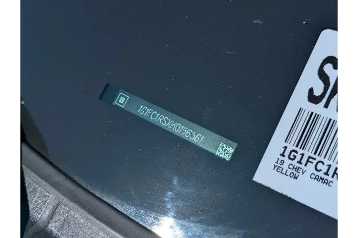 Chevrolet Camaro 2019 LT 2dr image 6