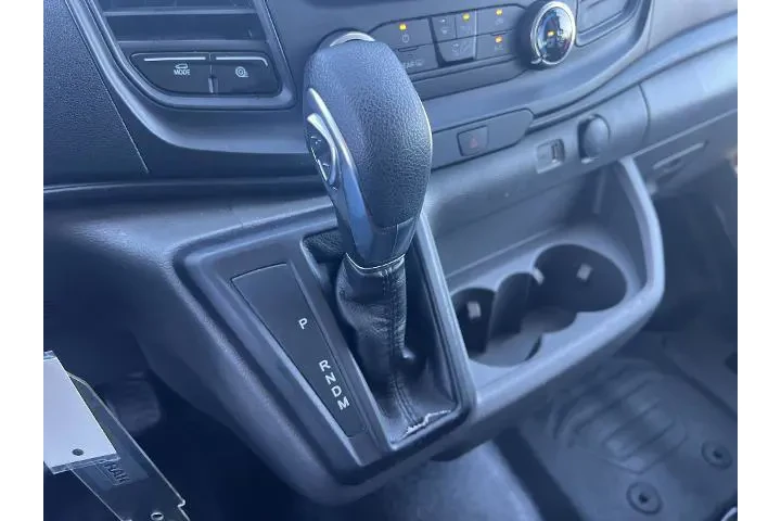 $33982 : Ford Transit 2024 250 3dr LW image 8