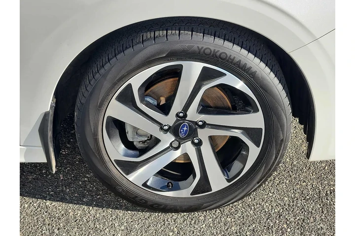 $26488 : Subaru Legacy 2021 AWD Limit image 8