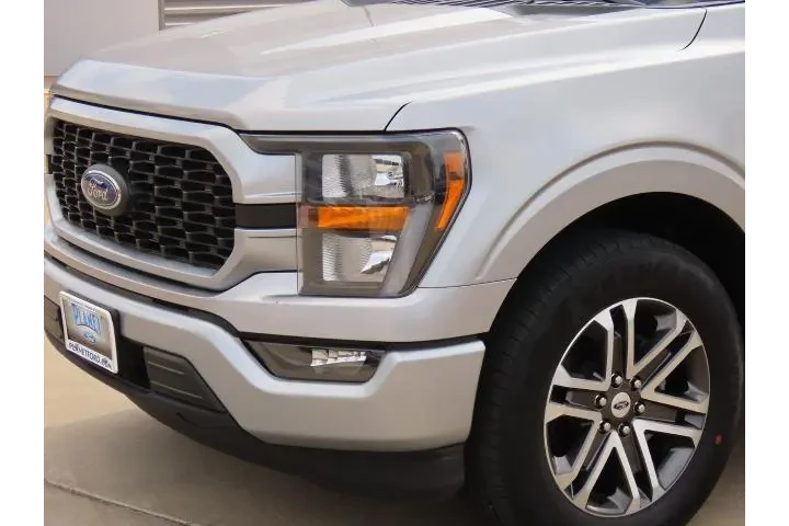 $31999 : Ford F-150 2023 4x2 XL 4dr S image 3