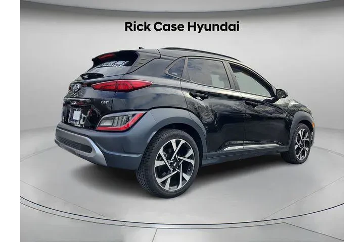 $18892 : Hyundai KONA 2022 Limited 4d image 8