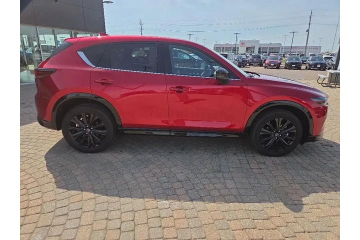 $39999 : 2025 CX-5 2.5 Turbo Premium image 4
