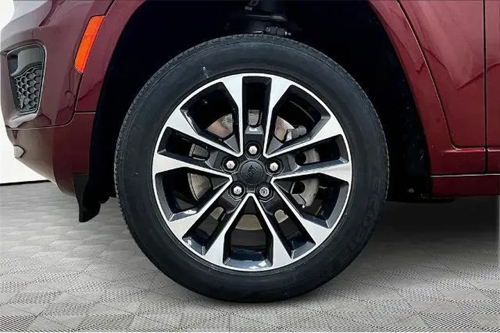 $28490 : Jeep Grand Cherokee L 2021 4 image 9