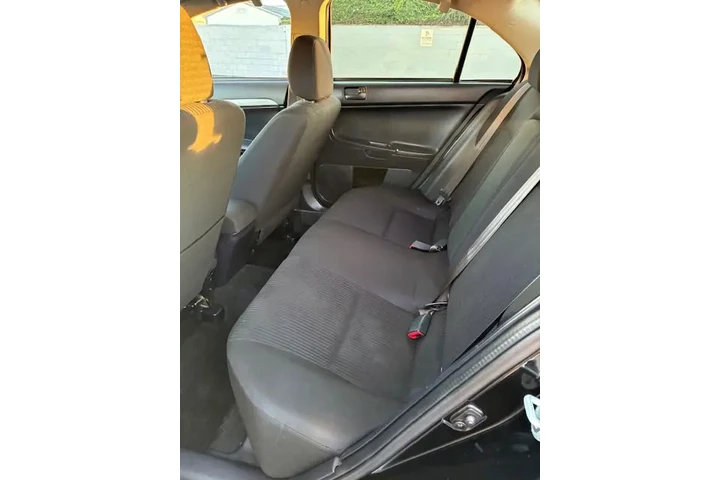 $6000 : 2015 Mitsubishi image 5