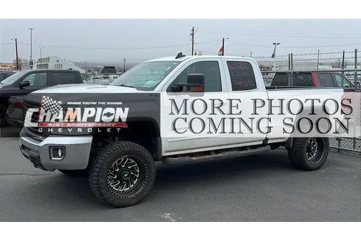 $39984 : GMC Sierra 2500HD 2016 4x4 S image 1