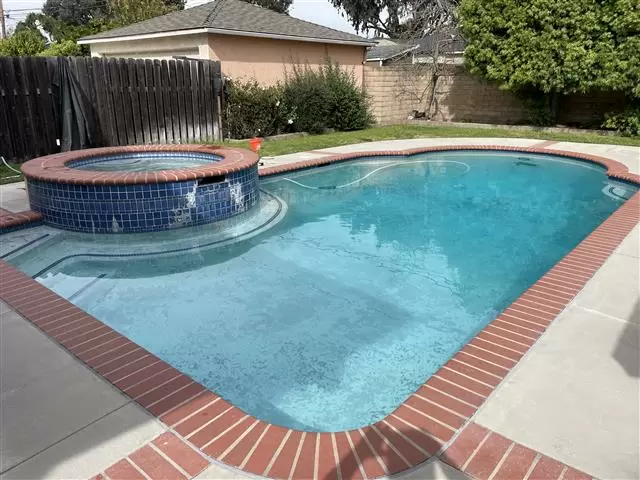Yaqua Pool Service image 7