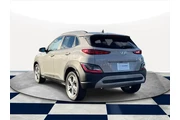 $22239 : Hyundai KONA 2023 AWD SEL 4d thumbnail