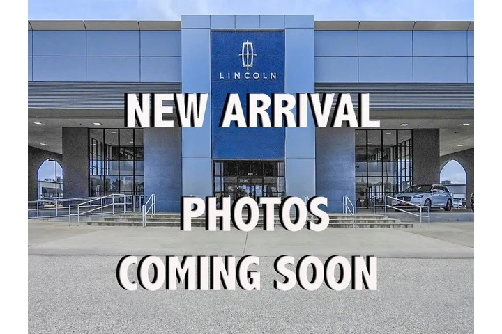 $10499 : Lincoln Town Car 1996 Execut image 1