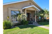 $1 : Casa en Montebello thumbnail