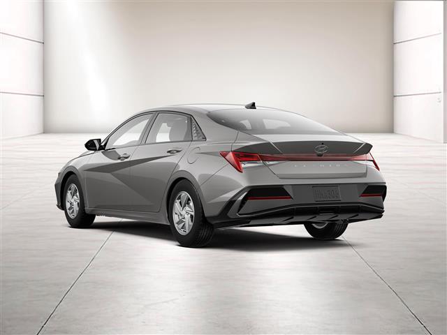 $23140 : New 2024 Hyundai ELANTRA SE image 5