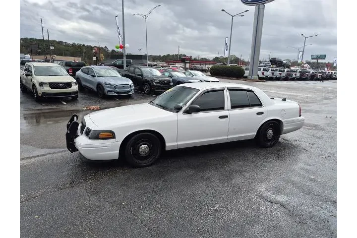 $3988 : Ford Crown Victoria 2011 Pol image 2