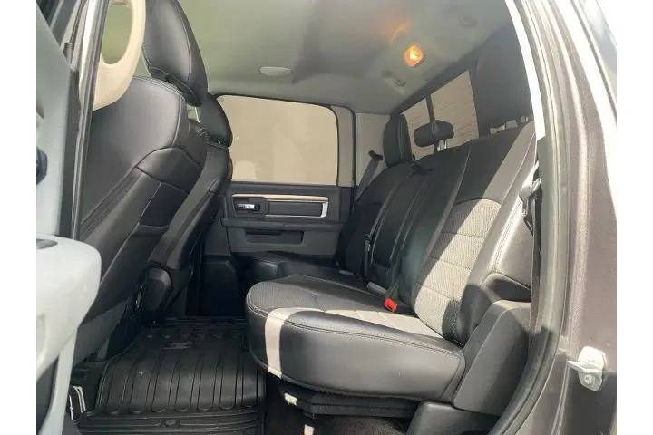 $17998 : Ram 1500 2017 4x4 Big Horn 4 image 7