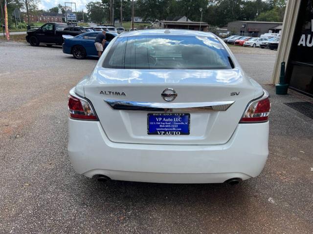 $9999 : 2015 Altima 2.5 SV image 4