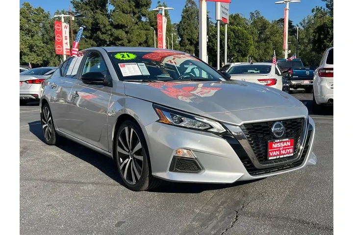 $20998 : Nissan Altima 2021 2.5 SR 4d image 7